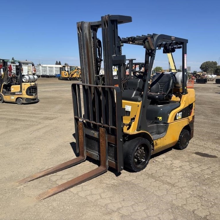 2016 CATERPILLAR 2C6000