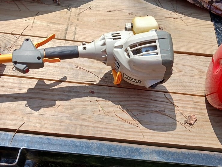 #5719-•-ryobi-weed-wacker-image-3