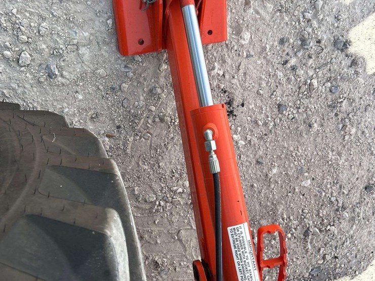 2024-kubota-l2502hst-image-23