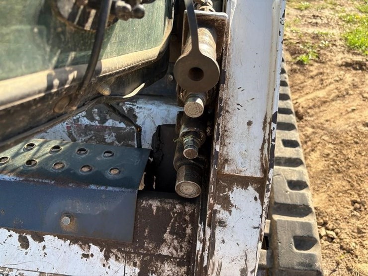 bobcat-t190-image-10