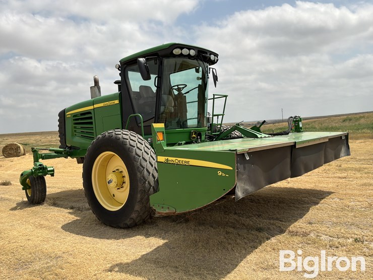 2011-john-deere-r450-image-3