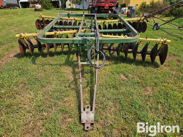 1978-john-deere-210-image-2