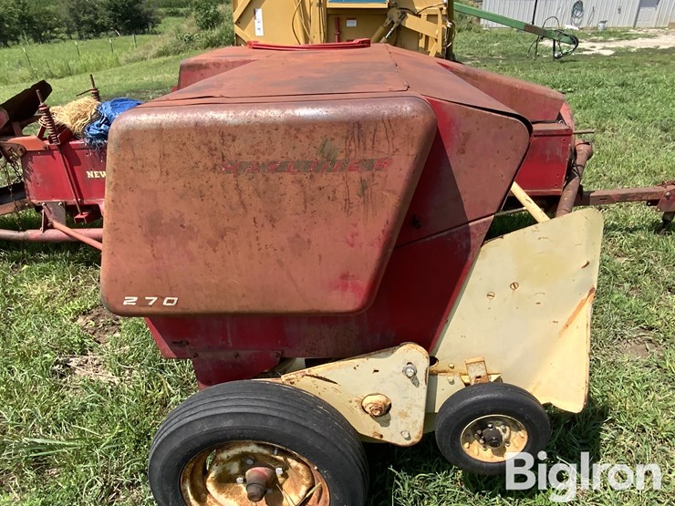 new-holland-270-image-16