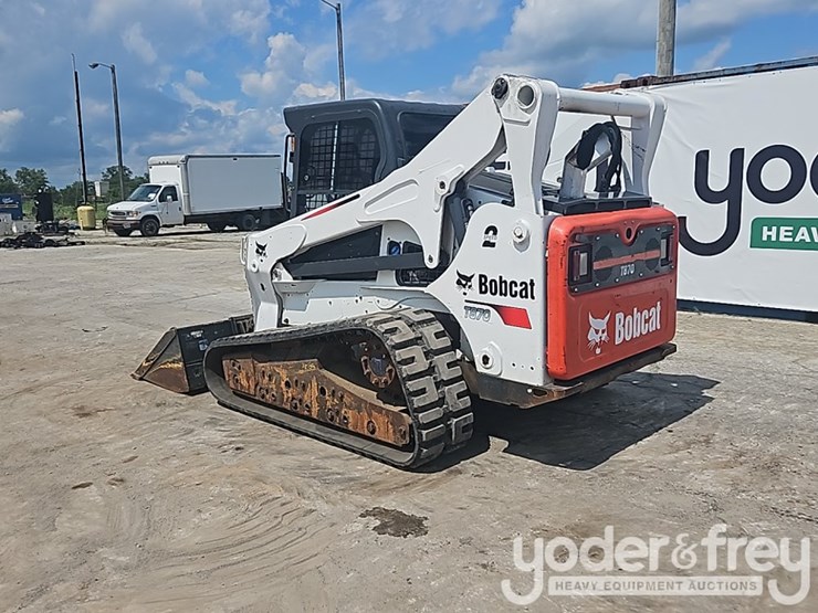2016-bobcat-t870-image-4
