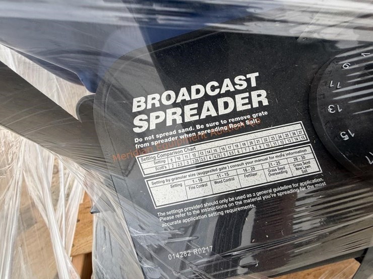 2--ice-melt-broadcaster-image-7