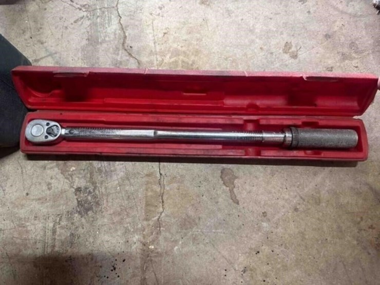 snap-on-torque-wrench-image-1
