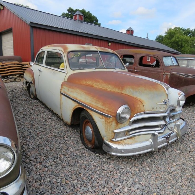 1951 Plymouth Deluxe 2dr Sedan