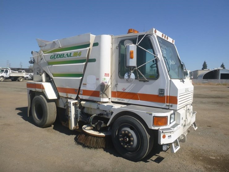 2013-global-m4-sweeper-image-2