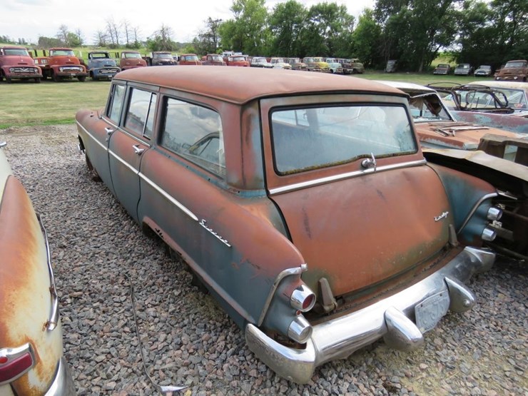 1955-dodge-royal-sierra-4dr-wagon-image-4