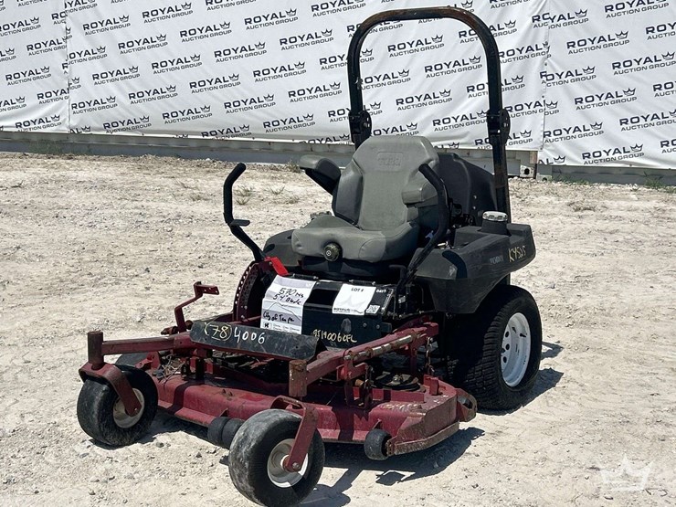 2013-toro-z-master-52in-zero-turn-commercial-mower-image-1