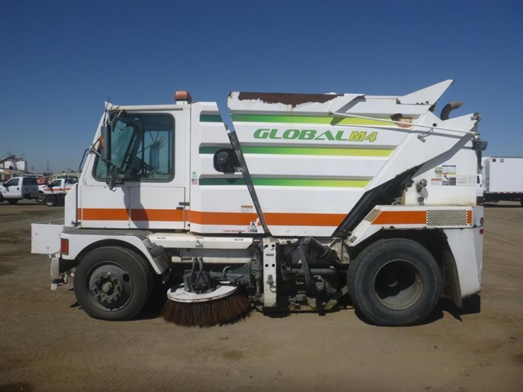 2013-global-m4-sweeper-image-6