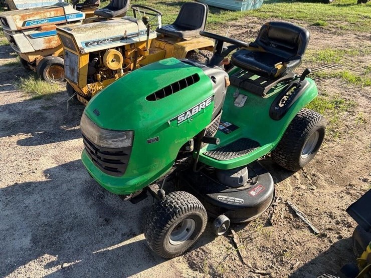 john-deere-la-image-2