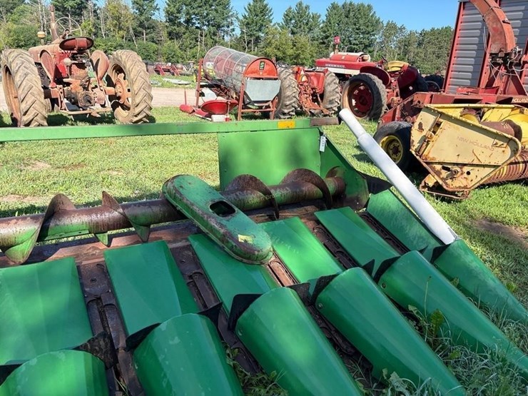 john-deere-8-image-5