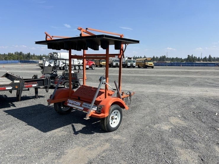 2000-trafcon-tc1-25s-towable-arrow-board-image-5