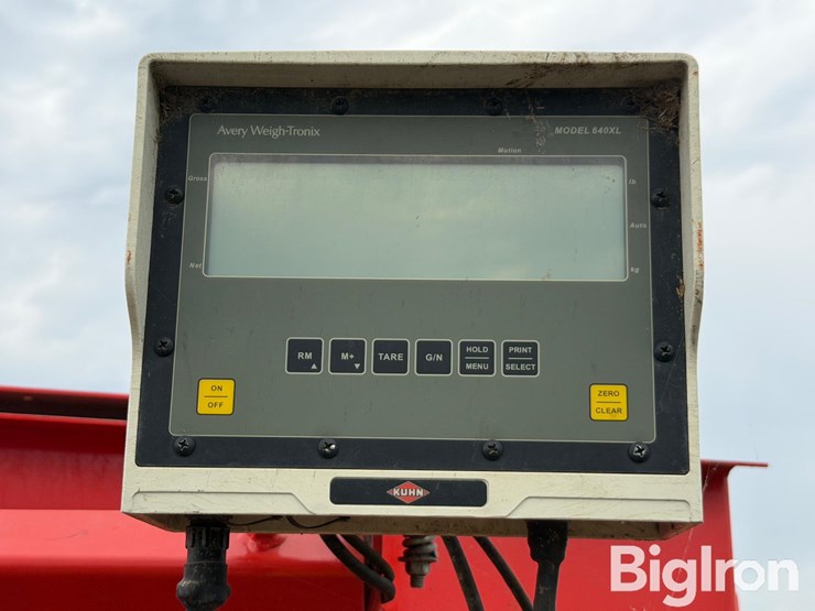 2021-kuhn-knight-reel-auggie-3130t-reel-mixer-wagon-w/scale-image-19