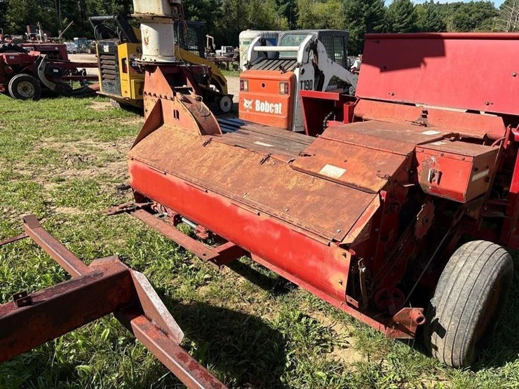 international-forage-harvester-image-6