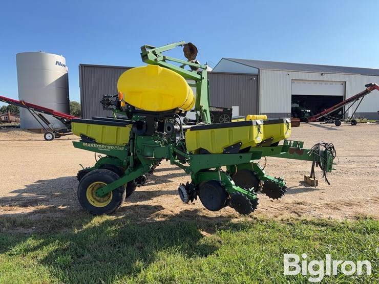 1997-john-deere-1760-image-4