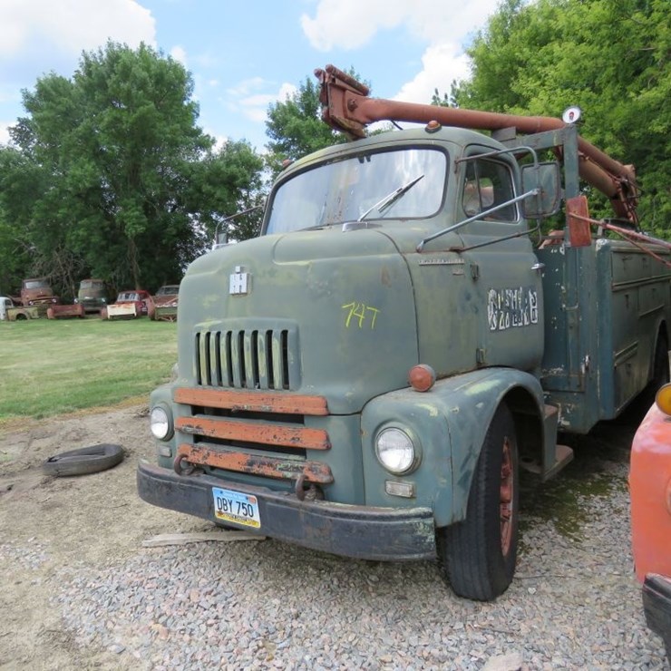 1953 International R180 COE Truck