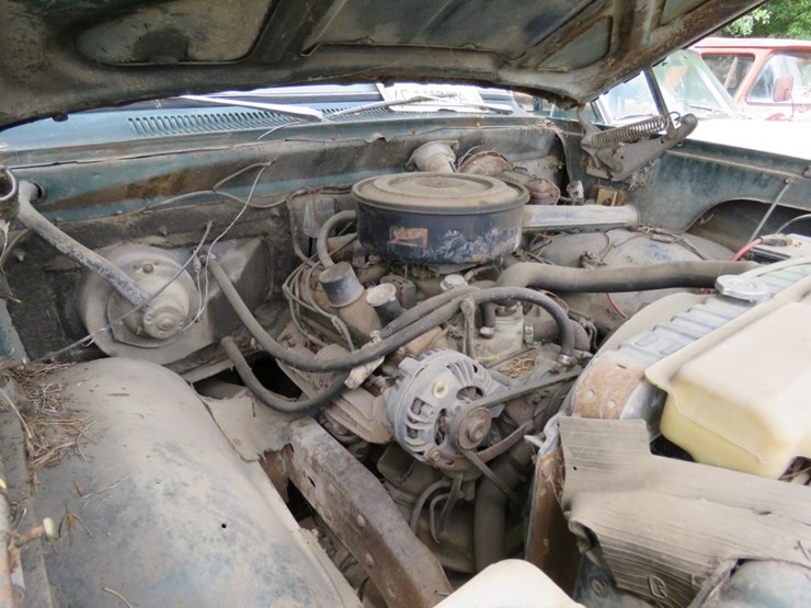 1976-dodge-power-wagon-image-9