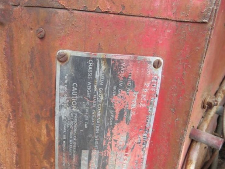 1947-federal-29m2-dump-truck-image-7