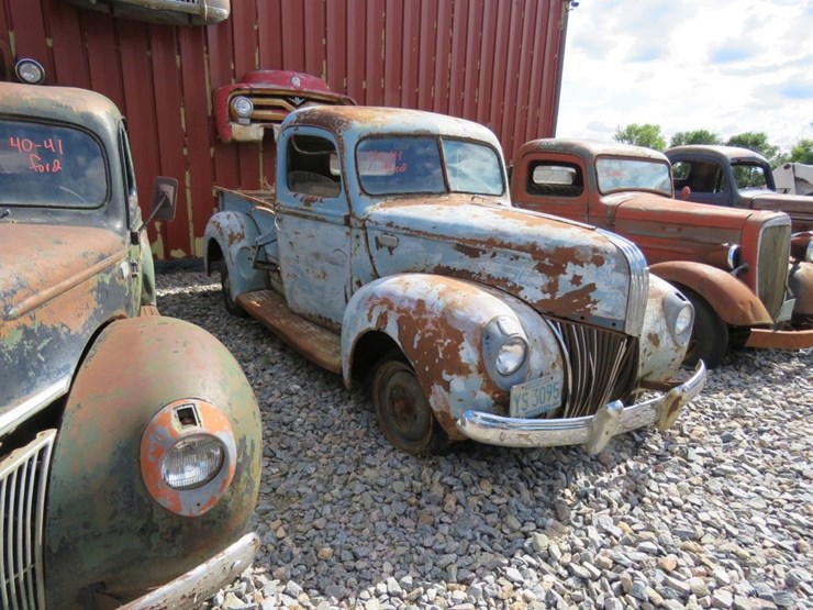 1940/1-ford-1/2-ton-pickup-image-3