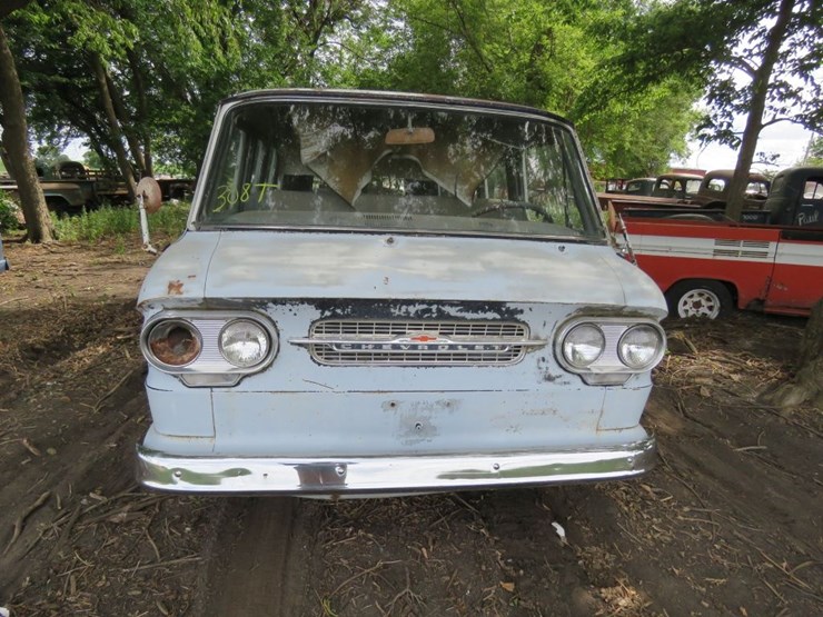 1961-64-chevrolet-corvair-greenbriar-sports-wagon-image-2