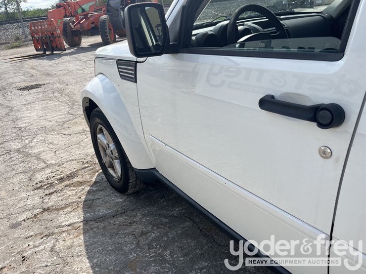 2008-dodge-nitro-image-16