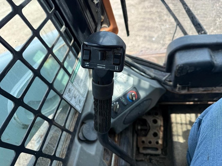 bobcat-s590-image-25