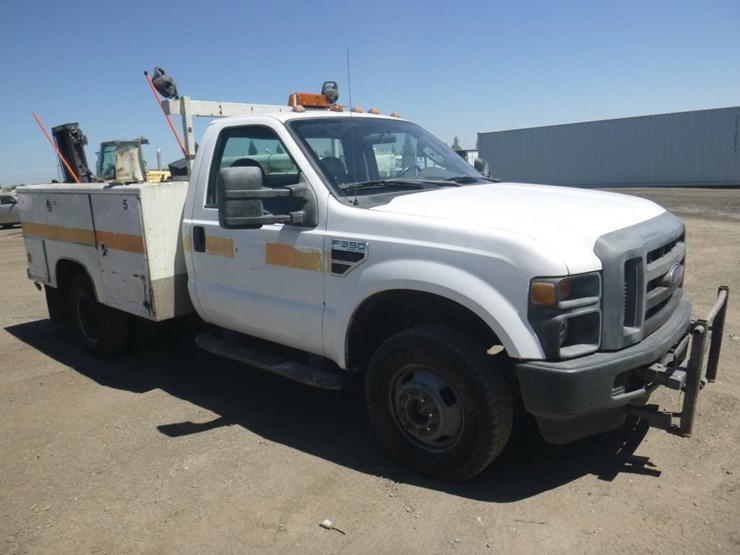 2009-ford-f350-image-2
