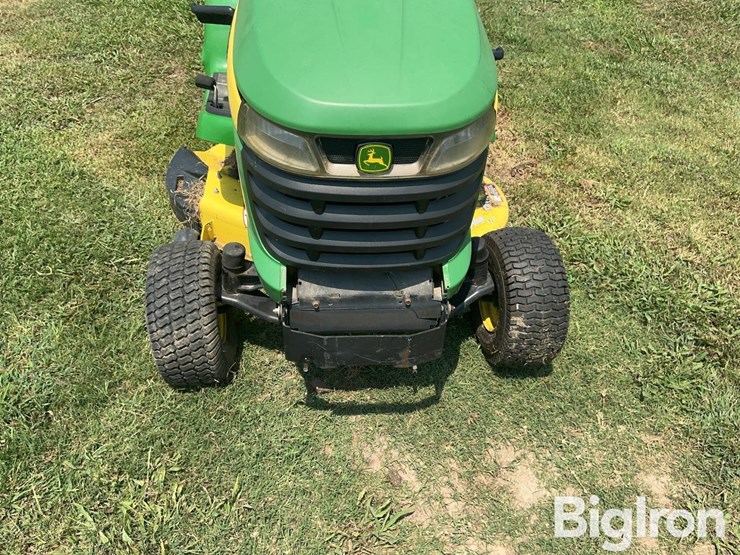 john-deere-x300-image-13