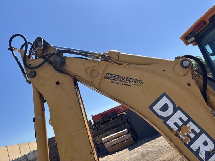 deere-310sg-image-23