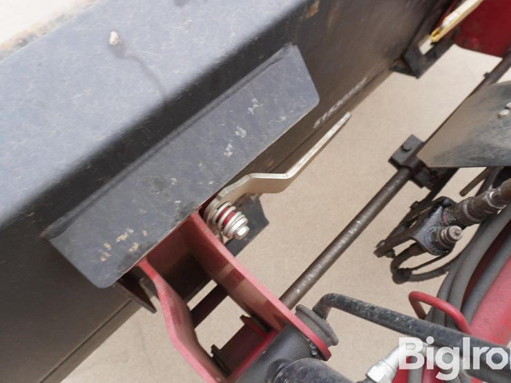2019-case-ih-farmall-70a-image-13