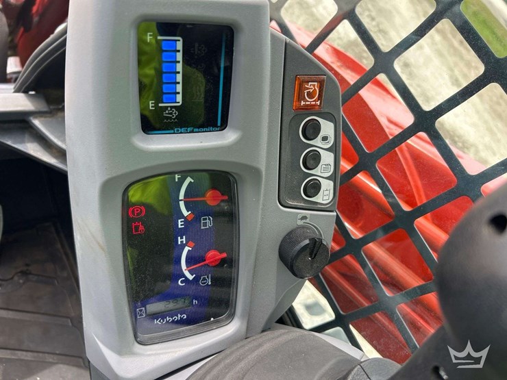 2023-kubota-svl97-2-image-20