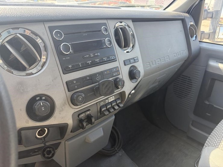 2016-ford-f250-image-19