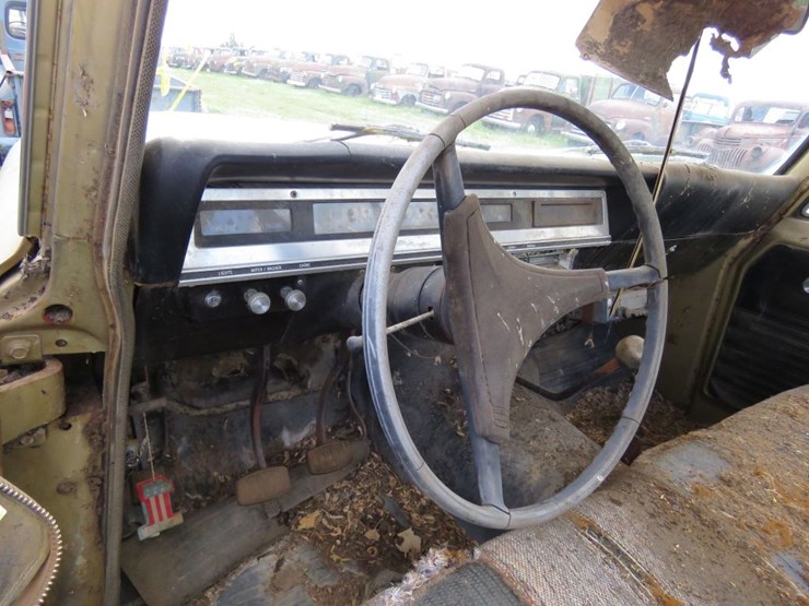 1969-international-1100-image-11