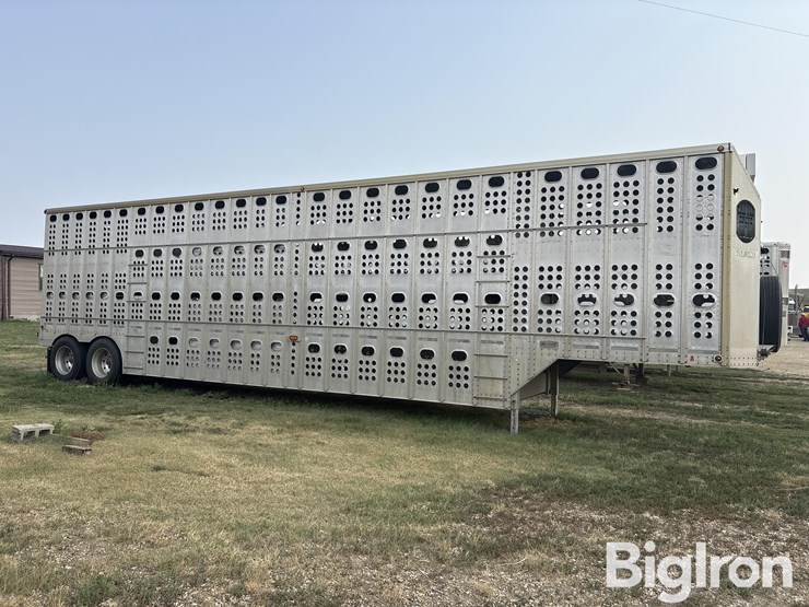 1994-merrit-48x102-t/a-livestock-trailer-image-4