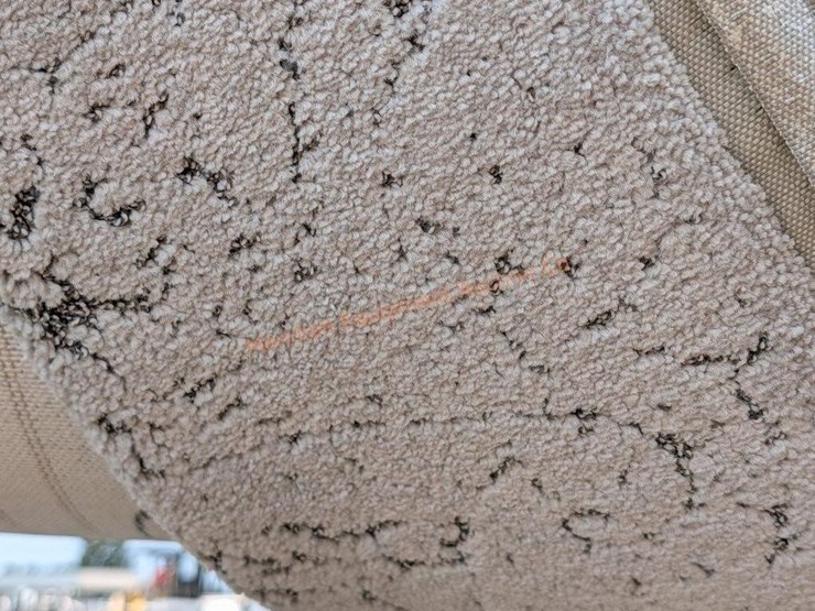 roll-of-carpet---unknown-square-footage-image-7