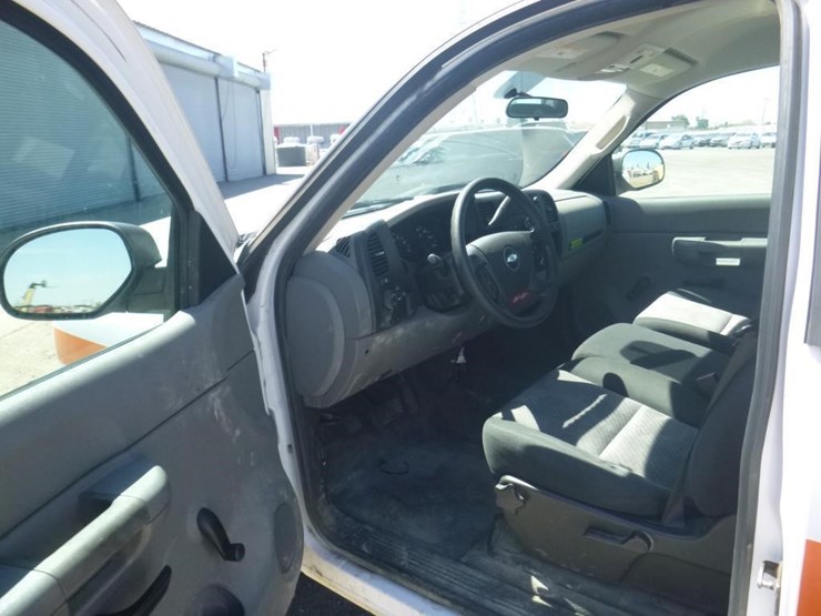 2009-chevrolet-1500-image-5