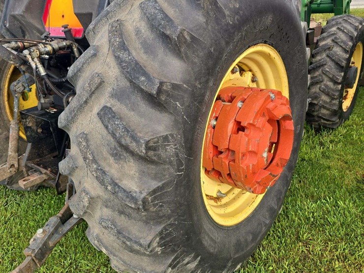 1997-john-deere-5500-image-10