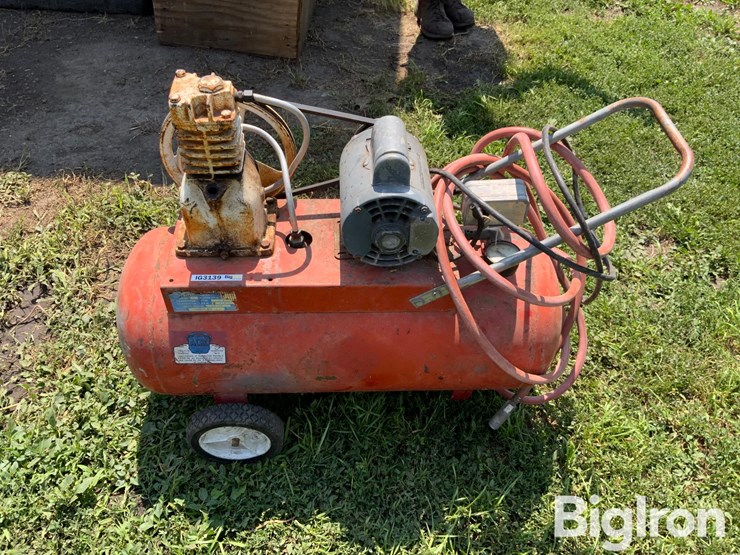 springfield-44a5-air-compressor-image-8