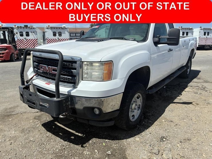 2012-gmc-sierra-2500hd-image-1