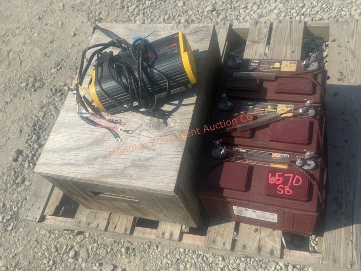 battery-box,-marine-battery-charger-&-batteries-image-1