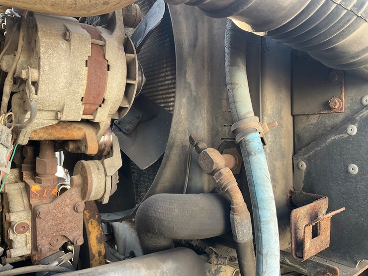#1993-•-chevrolet-kodiak-single-axle-semi-tractor-image-59