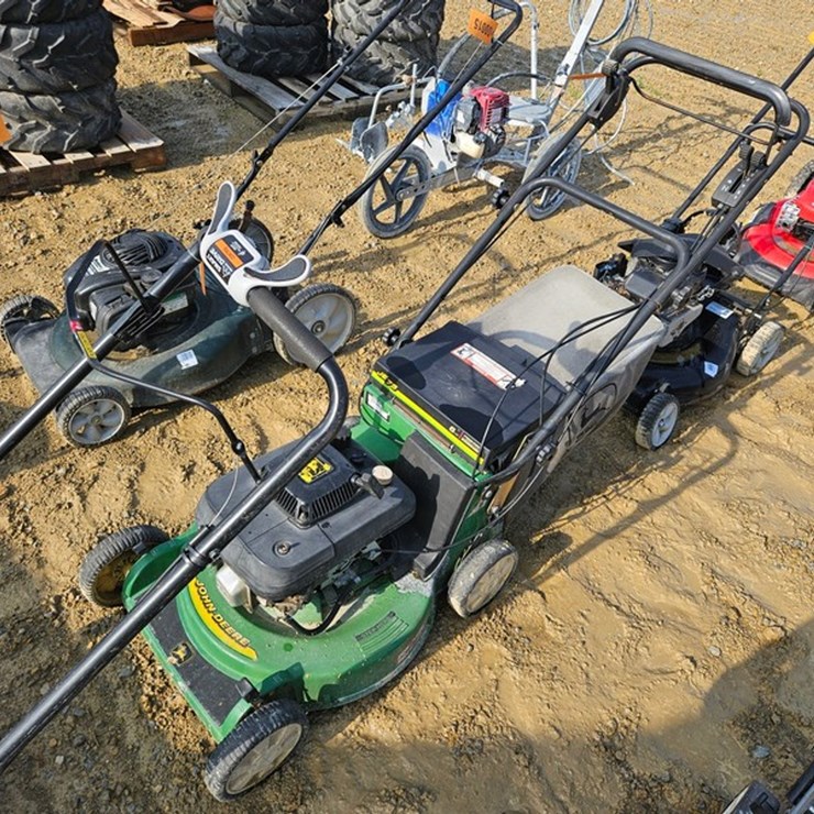 #22 • John Deere Push Mower