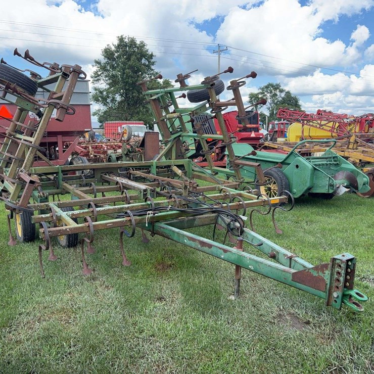 JOHN DEERE 960