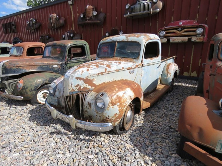 1940/1-ford-1/2-ton-pickup-image-1