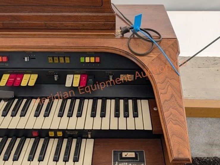 hammond-electric-organ-image-6