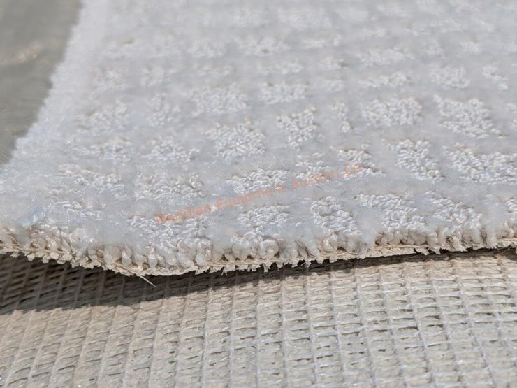 roll-of-carpet---unknown-square-footage-image-8
