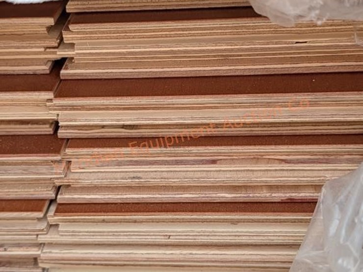 misc-engineered-hardwood-&-click-together-laminate-image-12