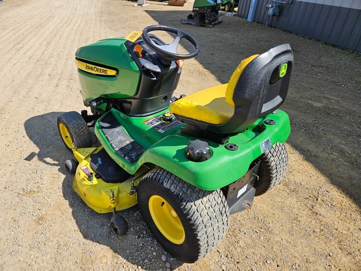 2009-john-deere-x320-image-3